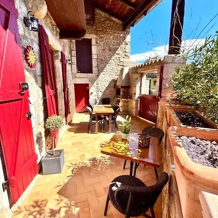 Holiday home Sainte-helene